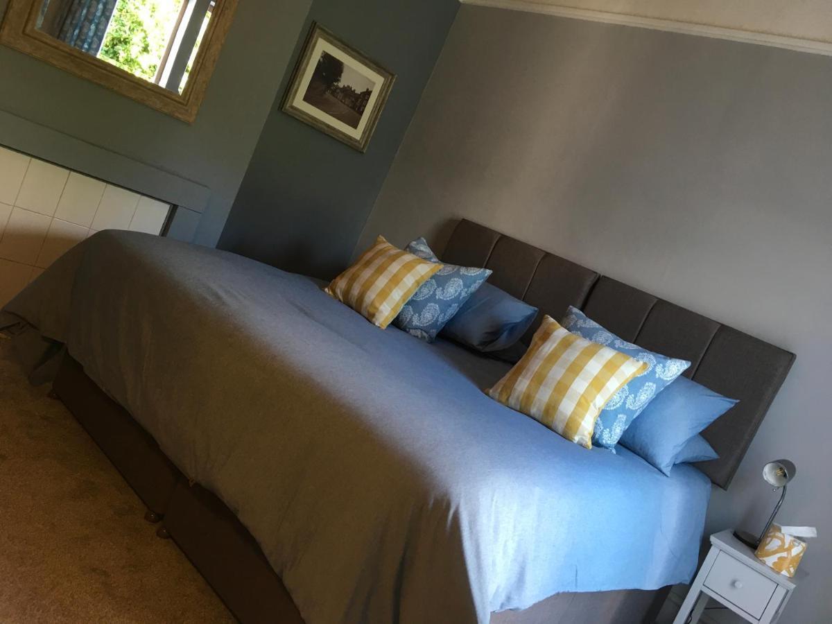 The One @ West End Homestay